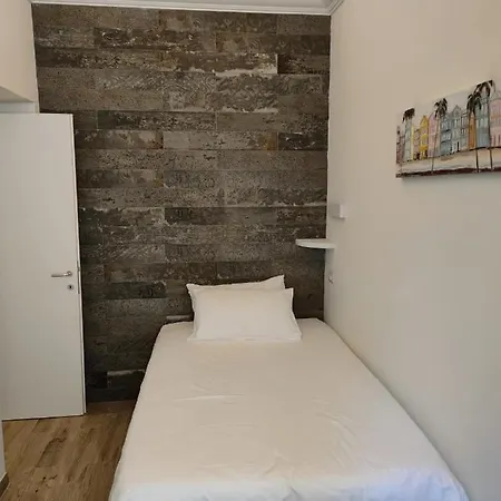 Christy Elegante Nel Centro Storico Di Apartamento